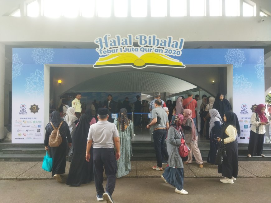 Halal Bihalal & Tebar 1 Juta Qur'an 2030