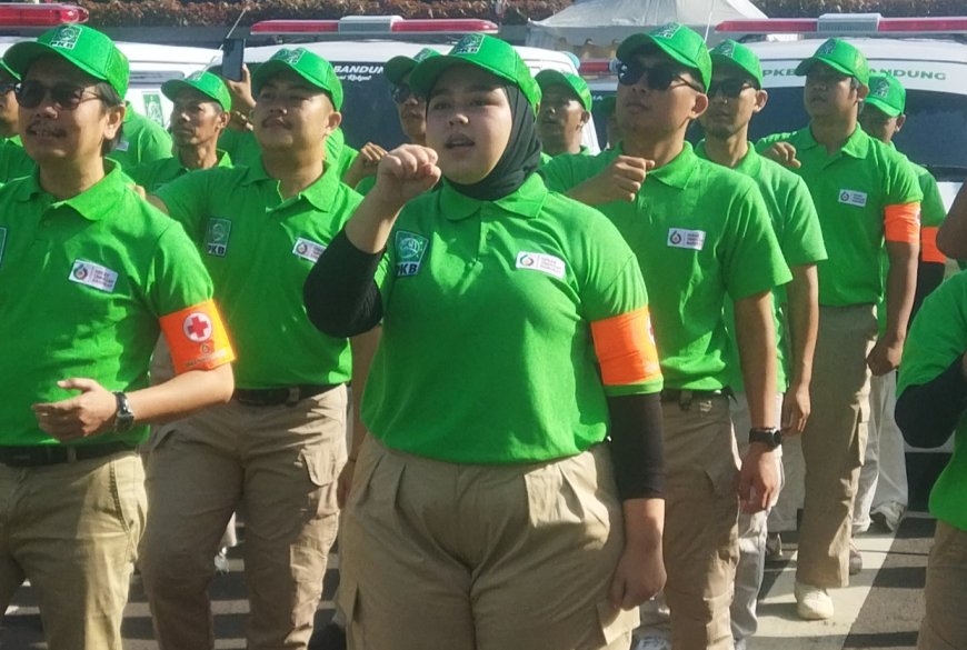 Humaira Zahrotun Noor Turut Serta Meluncurkan 200 Mobil Siaga & Ambulance