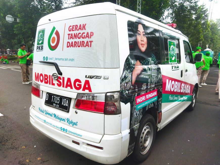 Indri Rindani DPRD Bandung Hadir & Dukung Peluncuran 200 Mobil Siaga & Ambulance