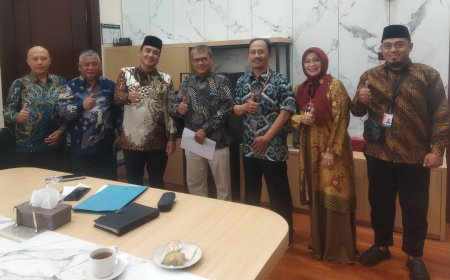 Pemkot Bandung Dukung Penuh Acara Pemecahan Rekor MURI 1000 Pendaftar Porsi Haji Usia Muda PT. GOBAITULLAH Mekkah Madinah