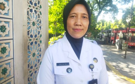 Kalapas Perempuan Kelas IIA Bandung Hadiri Aksi Sosial Gerakan Nasional Pemasyarakatan Klien Balai Pemasyarakatan Peduli 2025