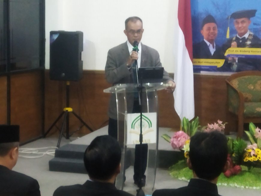 Rektor UNINUS Dukung Penuh Studium Generale Bertema Teknologi Kendaraan Listrik dan Panel Surya