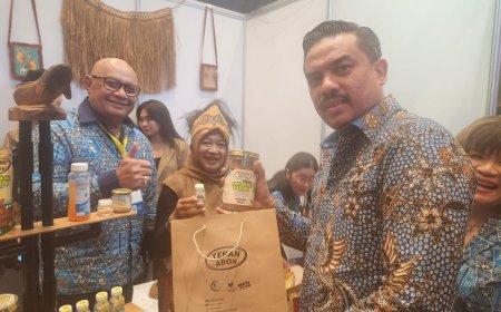 UMKM Papua Selatan Tampilkan Abon Ikan Gastor “Tenan Abon” di Rakerkonas ke-34 APINDO 2025 di Bandung