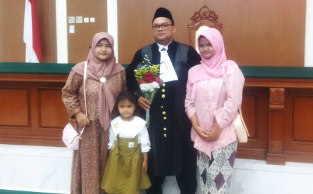 Budi Ariadi, SH Resmi Diambil Sumpah sebagai Advokat di Pengadilan Tinggi Bandung