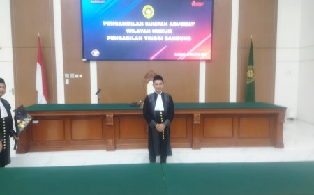 Randa Jamra Negara, SH Resmi Disumpah Jadi Advokat di PT Bandung