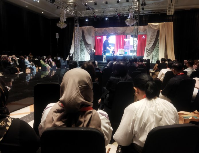 IPBI Jabar Gelar Floral Masterclass Dengan Narasumber dari Malaysia