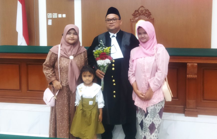 Budi Ariadi, SH Resmi Diambil Sumpah sebagai Advokat di Pengadilan Tinggi Bandung