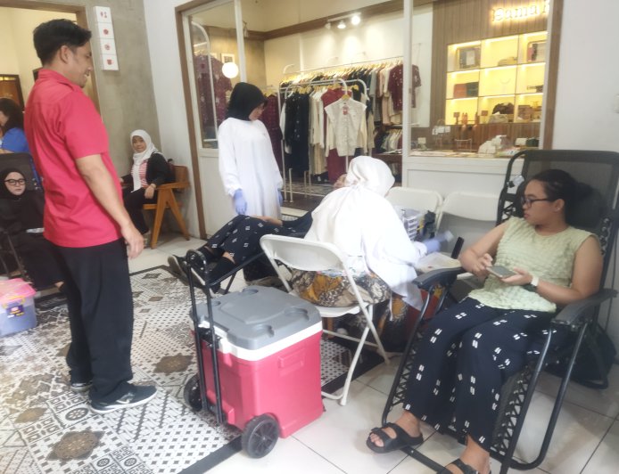 Dama Kara Gelar Donor Darah Bersama PMI, Bertajuk “Teman Dama Kara Berbagi – Setetes Darah Sejuta Harapan”